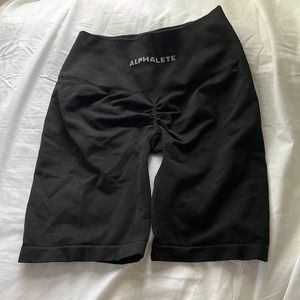 Alphalete Amplify Short 7.5”